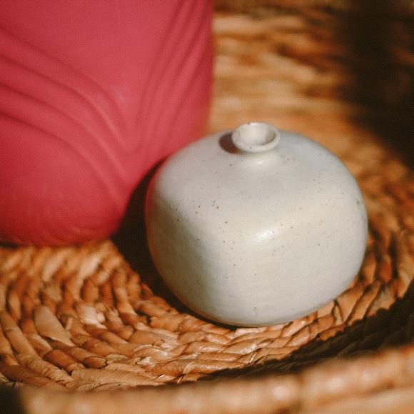 vintage counterpoint bud vase | japanese pottery - Picture 3 of 5